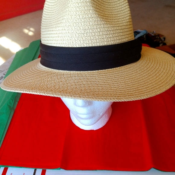 Anycosy Hat Co. Designer Straw $28 size med/Lg+ - Picture 3 of 6